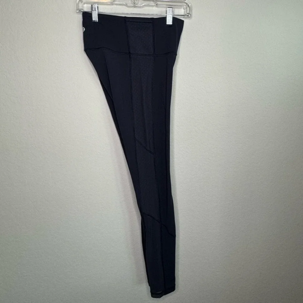 Lululemon‎ Body Con Tight Leggings- Sz 6